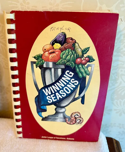 Vintage 1979 Winning Seasons Cookbook – Junior League of Tuscaloosa