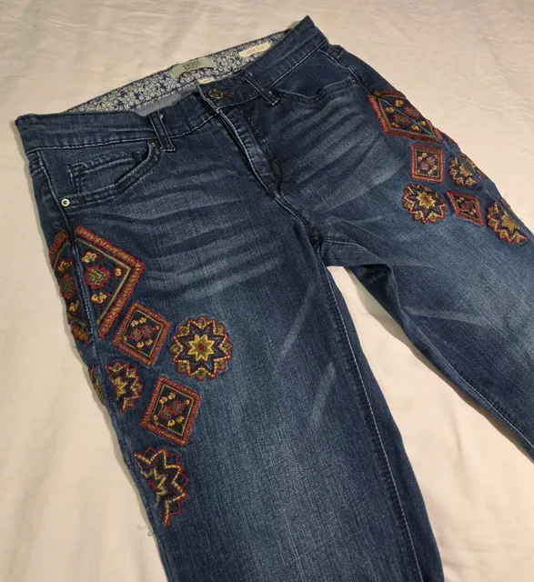 Vintage America Blues Bestie Jean 2/26 Embroidered Straight Jeans
