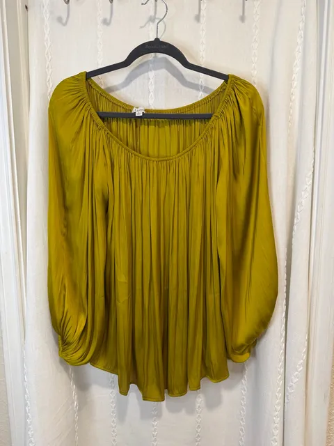 I Love Women’s Large Olive Green Satin Blouse Balloon Sleeve Peasant Top