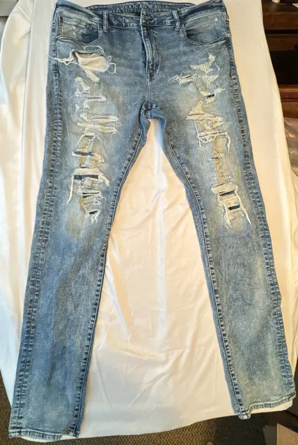 American Eagle Stacked Skinny Size 40x32 Distressed Acid Wash Jeans