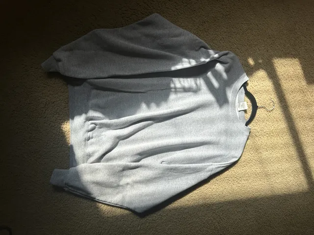 Y2K streetwear Hanes Sweatshirt Size L Gray Cotton Blend Crewneck
