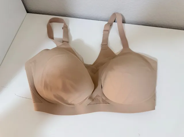 Honeylove Silhouette Wireless Bra Size M+ Sand