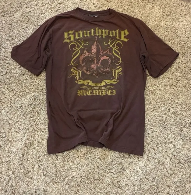Southpole Graphic T-Shirt XXL Brown Fleur De Lis Authentic Collection