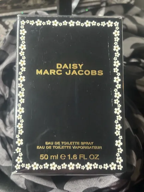Daisy EDT for Women by Marc Jacobs - 1.6