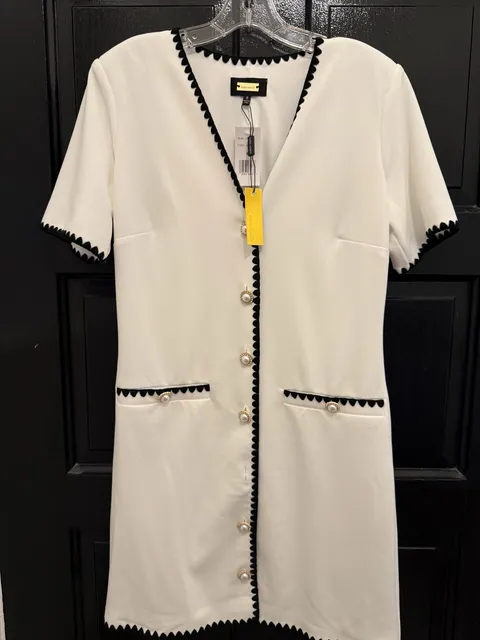Alexia Admor Pearl Button Mini Dress Size 8 White Black Scallop Trim