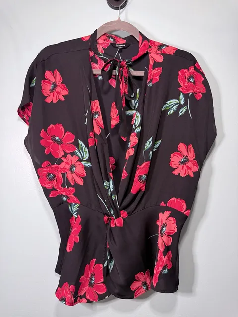 Express Floral Blouse
