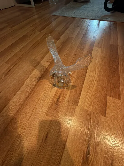 Royal Crystal Rock RCR Lead Crystal Eagle Figurine with Inset Clock