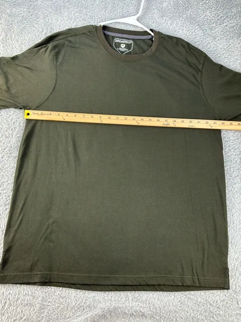 Bundle of (5) Men’s shirts Size 2XL