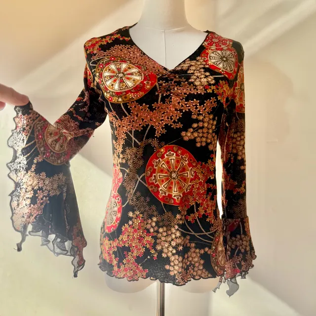Vintage Y2K Floral Bell Sleeve Top Black Red