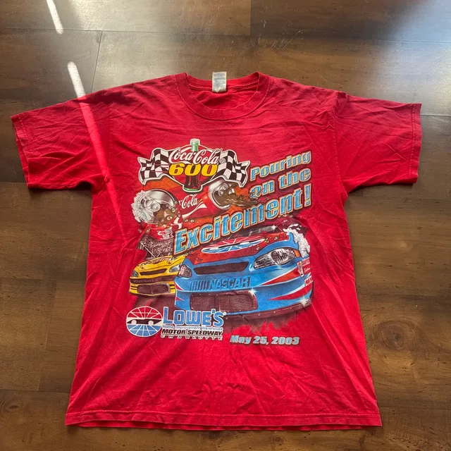 Gildan Coca-Cola 600 Nascar T-Shirt Size L Red