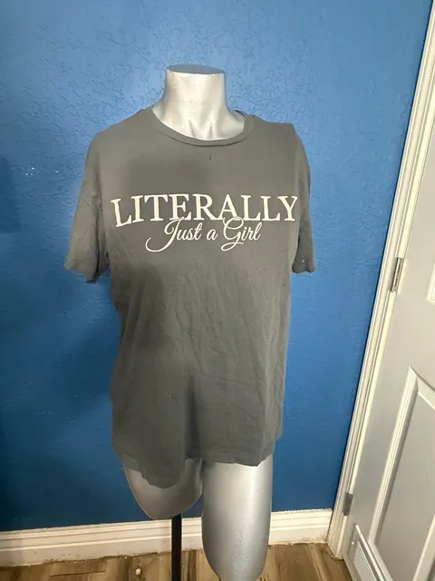 Grayson Threads Literally Just a Girl Graphic Tee Womens Large Gray Cotton