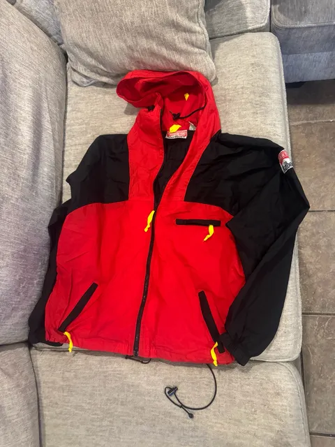 Vintage Marlboro Adventure Team Windbreaker Jacket Red Black Mens XL