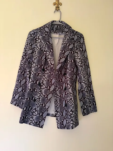 SHEIN Snake Print Double Breasted Blazer