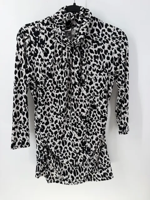 New York & Company Stretch Leopard Print Cowl Neck Key Hole Size M