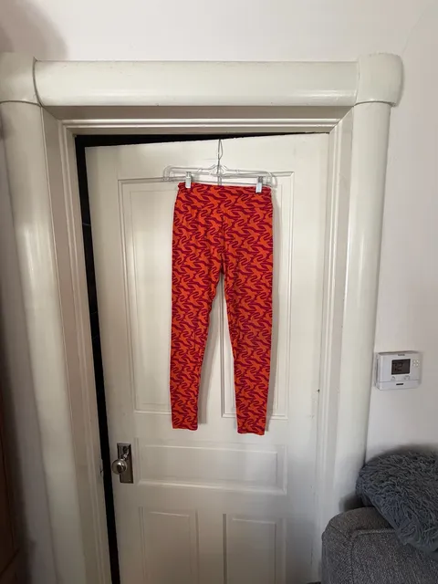 LuLaRoe Leggings One Size Orange Pink Abstract Print
