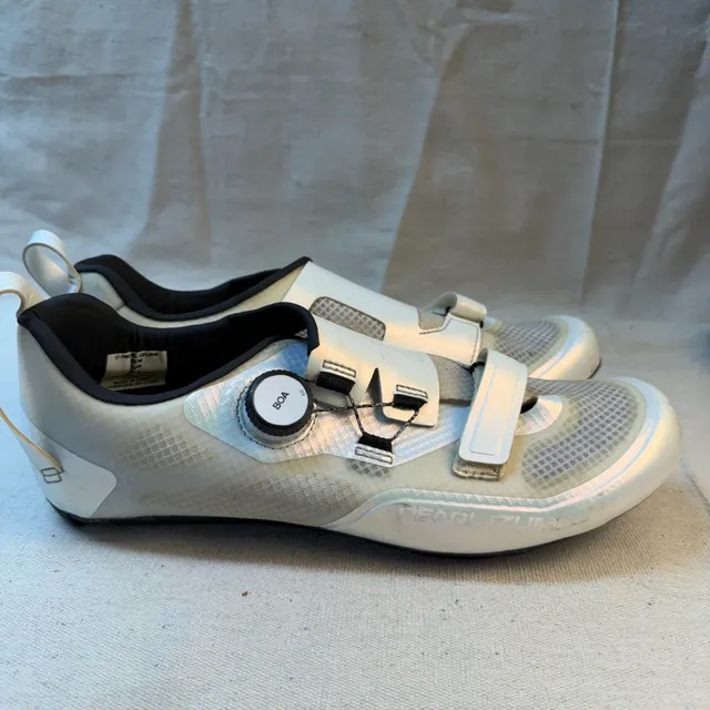 Pearl Izumi Cycling Shoes Size 44.5 White BOA Closure
