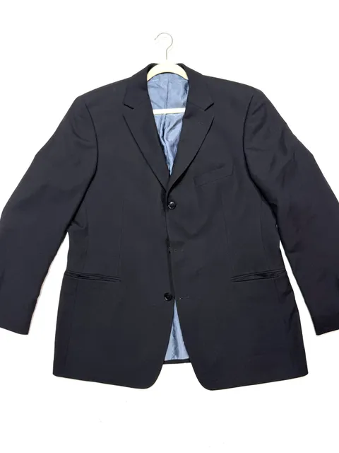 Hugo Boss Men's Rossellini Blazer Sport Coat 46R Quiet Luxury Old Money Dark Academia Minimalist Heritage Black Virgin Wool Super 100 Three Button USA