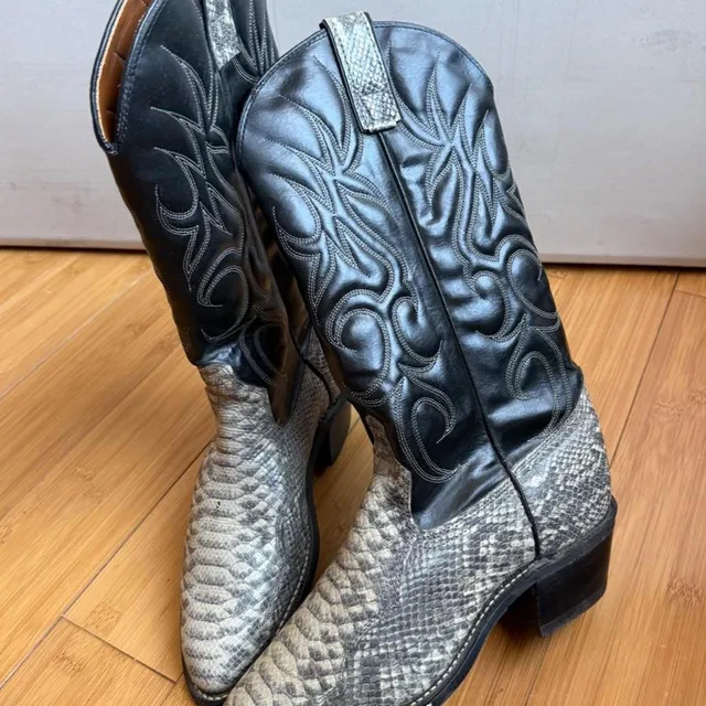 Vintage Snake Skin Leather Cowboy Boots Black Silver