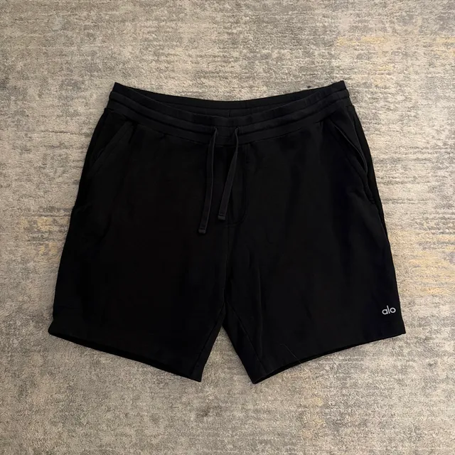 Alo Yoga Shorts 2XL Black Drawstring Athletic Casual