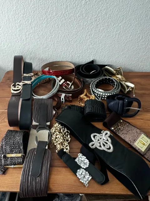Belt Size S/M/L Lot of 20