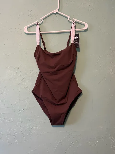Knix Limited Edition Sculpt Classic One Piece Size S