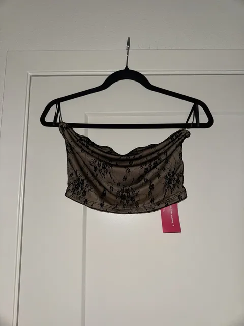 SHEIN ICON Floral Lace Overlay Tube Top