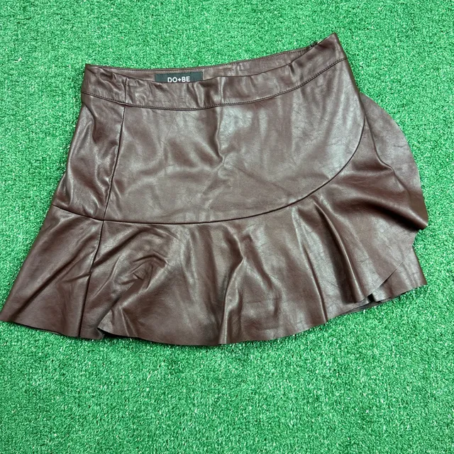 DO+BE Faux Leather Skirt Size M Brown Ruffle Mini