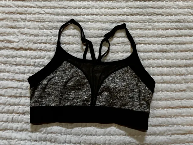 Victoria's Secret Pink Sports Bra L/G Gray Black Mesh Strappy