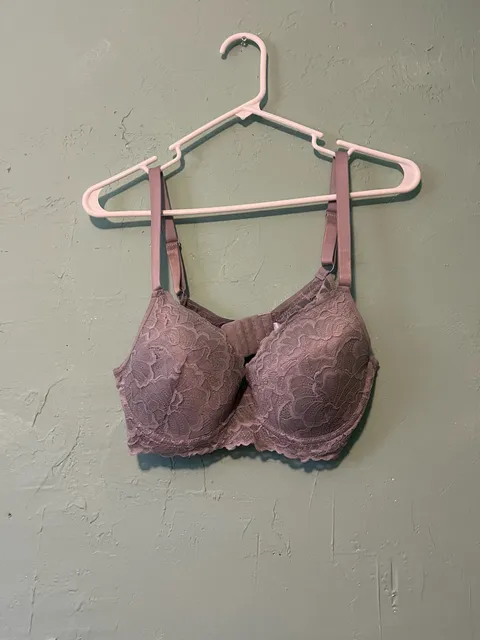 Off Brand Lace Bra Size 85B Purple Underwire