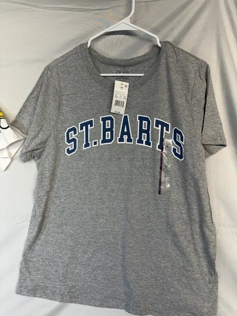 Zoe + Liv St. Barts Graphic T-Shirt Size XL Heather Grey