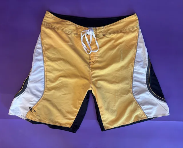 O'Neill Board Shorts Yellow White Black Size 33