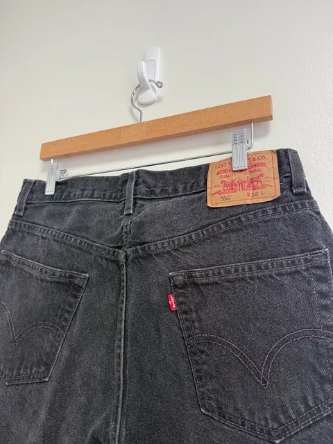 Levi's 550 Relaxed Fit Denim Shorts Size 34 Black Cotton