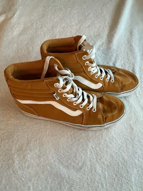 Vans Sk8-Hi Size 8.5 Golden Brown Canvas High Top Sneakers