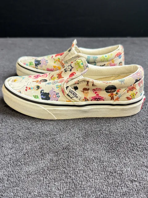 Vans Disney Classic Slip-On Size 12.5 Kids Multi-Character