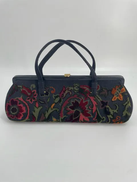 Vintage Tapestry Needlepoint Floral Frame Handbag Purse