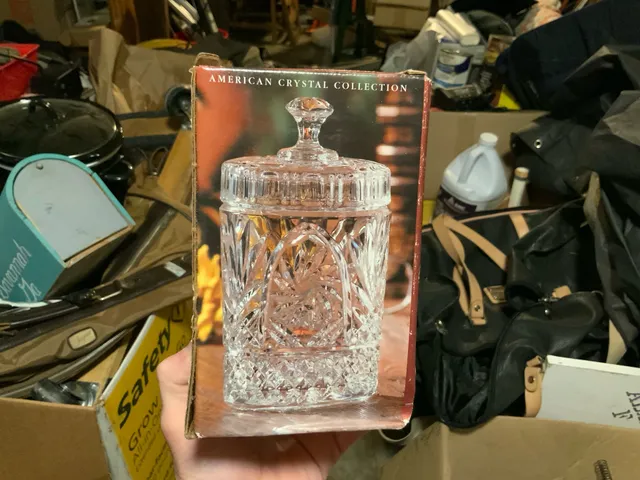 American Crystal Collection Pinwheel Biscuit Jar Fine Lead Crystal