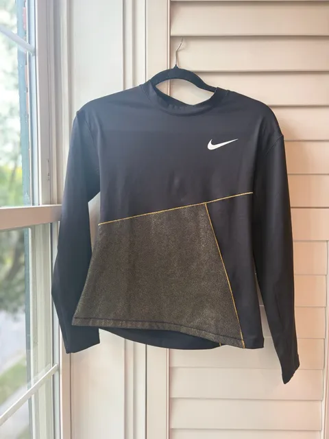 Nike PRO Warm Dri-Fit Long Sleeve Metallic Thermal Shirt Top Girls