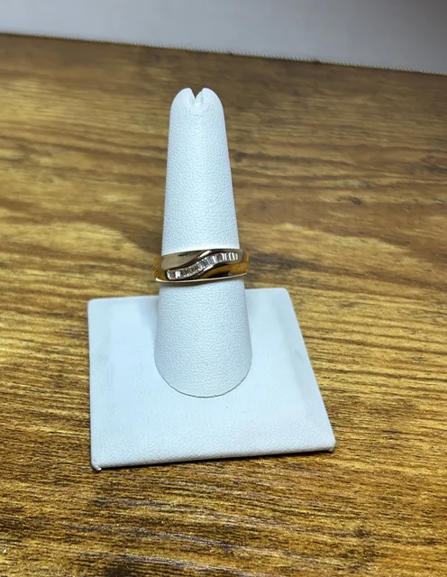 14K Yellow Gold Diamond Channel Set Baguette Ring
