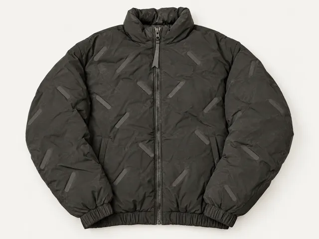 YoungLA Puffer Jacket Size XL Black