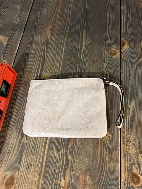 Patricia Nash Tooled Leather Wristlet Clutch Cream Floral