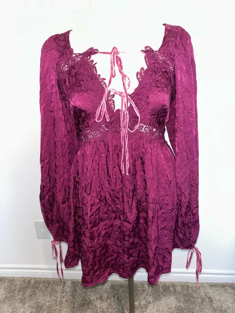 For Love & Lemons Dress Size M Magenta Long Sleeve Lace Mini Velvet Ties