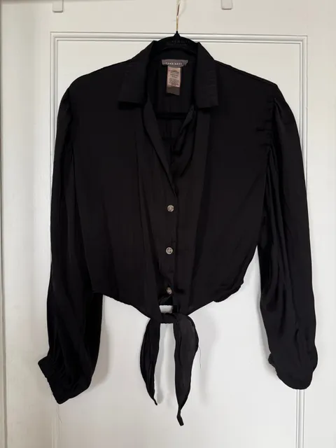 Sans Souci Long Sleeve Blouse Size S Black Tie Front Crop Top