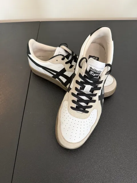 Onitsuka Tiger GSM Cream Black Sneakers 8.5