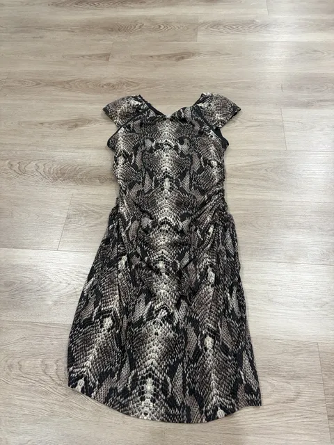 Ivy & Blu Maggy Boutique Dress Size 4 Snakeskin Print Ruched