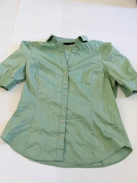 New York & Company Green Short Sleeve Blouse