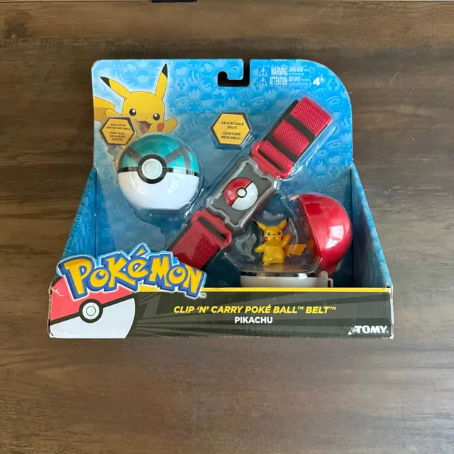 Tomy Pokemon Clip 'N' Carry Poke Ball Belt Pikachu
