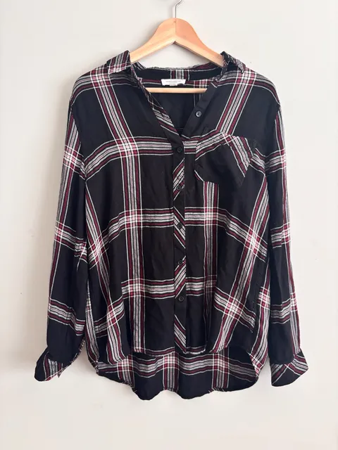 Beachlunchlounge Plaid Button Down Shirt Black Red White
