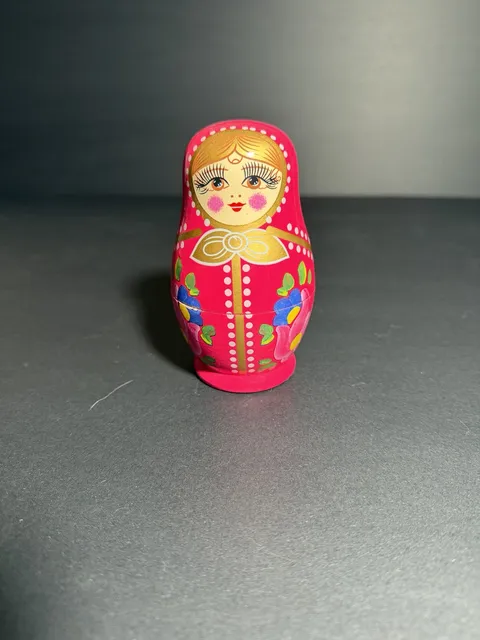 Vintage Matryoshka Stacking Dolls 3 Piece Set Made in Russia 4"