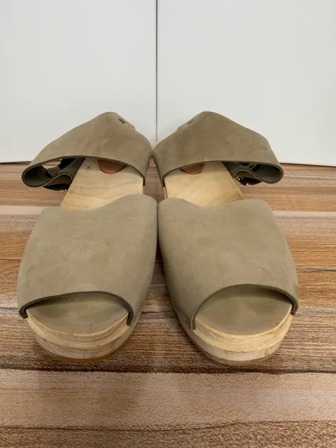 Bryr Wooden Clog Sandals Size 41 Taupe Suede Made in America