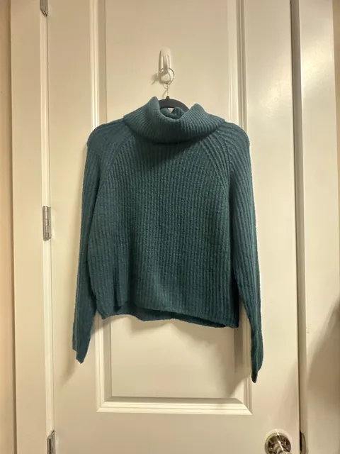 Garage Turtleneck Sweater Size P/S Teal Ribbed Knit